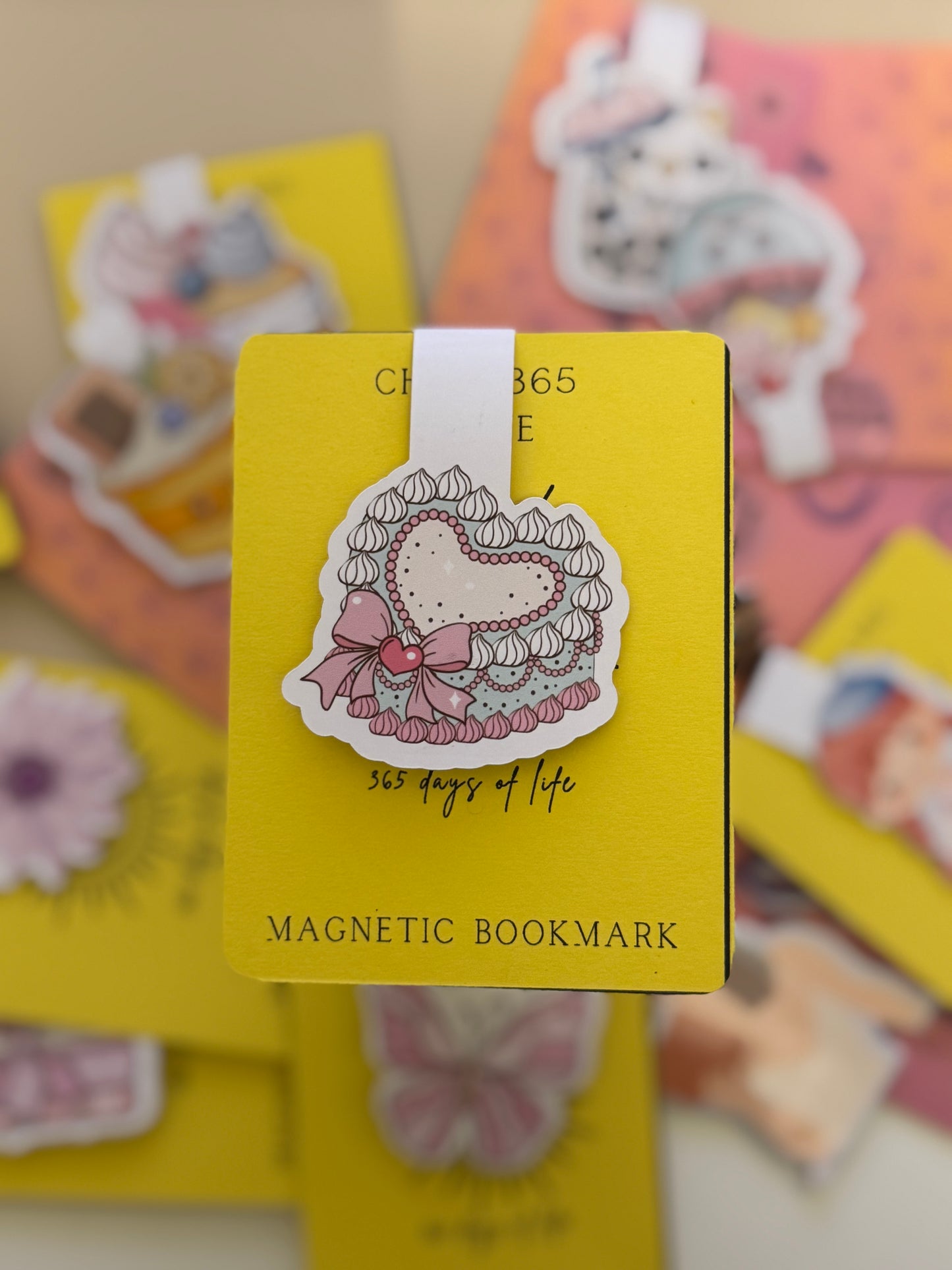 Sweet Icing Charm Magnetic Bookmark