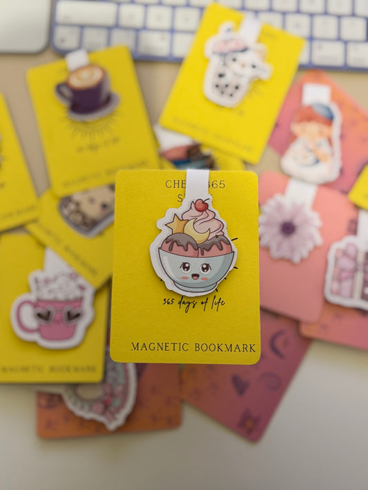 Frosty Smiles Magnetic Bookmark